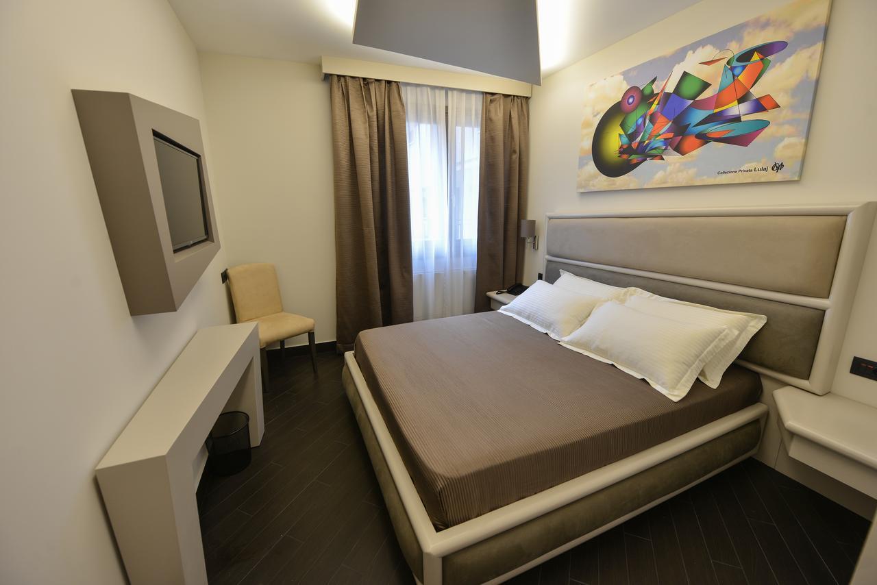 Petit Hotel Elita Shkodër Eksteriør billede