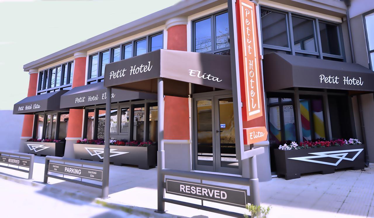 Petit Hotel Elita Shkodër Eksteriør billede